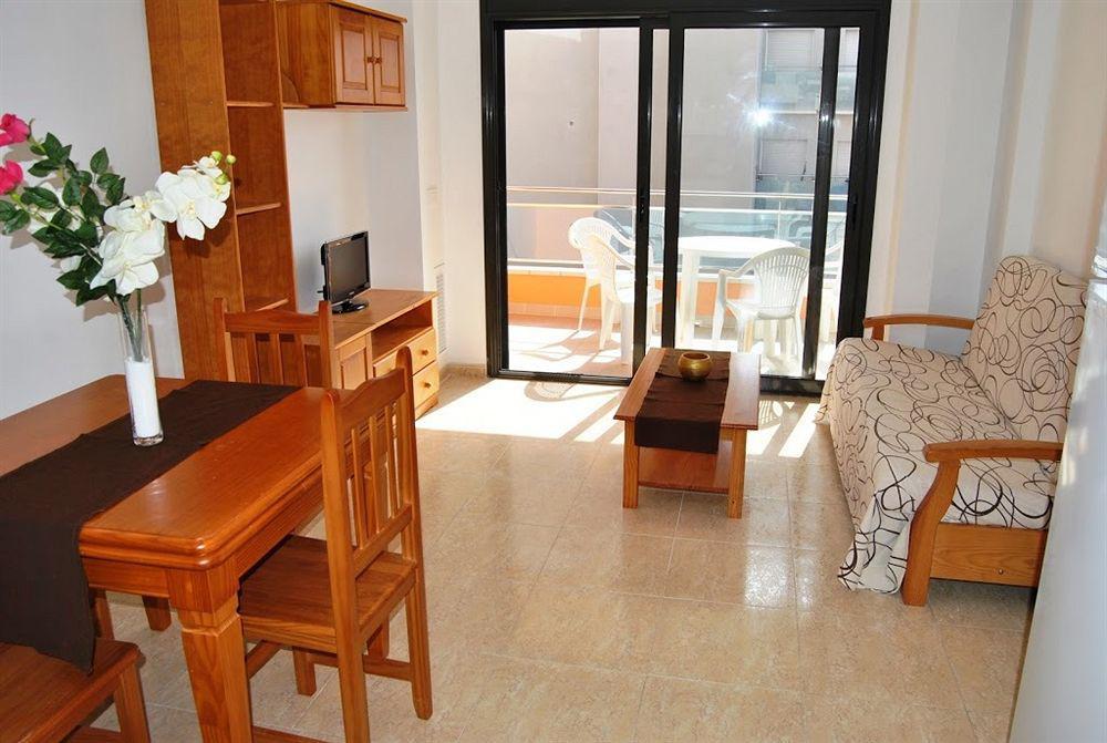 Eton Apartments يوريت دي مار المظهر الخارجي الصورة